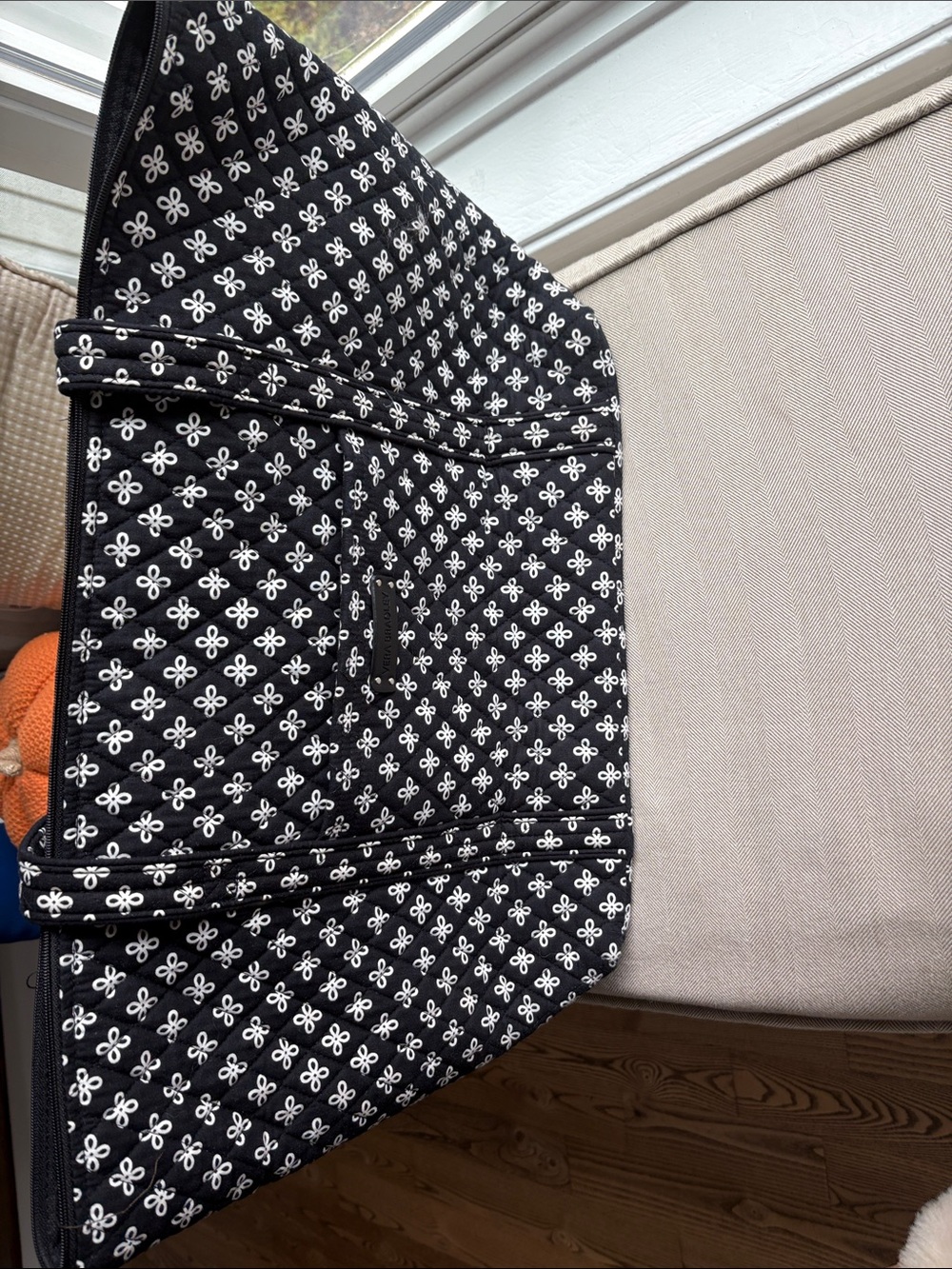 Vera Bradley quilted bag close-up